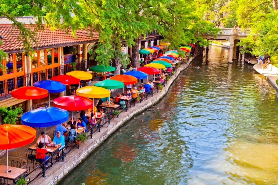 Carevive will be presenting two posters at the San Antonio Breast Cancer Symposium (SABCS) which will take place on December 6-10, 2022.